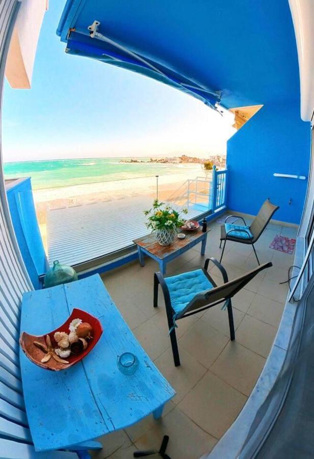 Deluxe Beach Apartment- Sleeps 2 & Private Terrace CCharaki Buitenkant foto